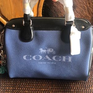 Coach purse, New with Tags/strap protectors intact